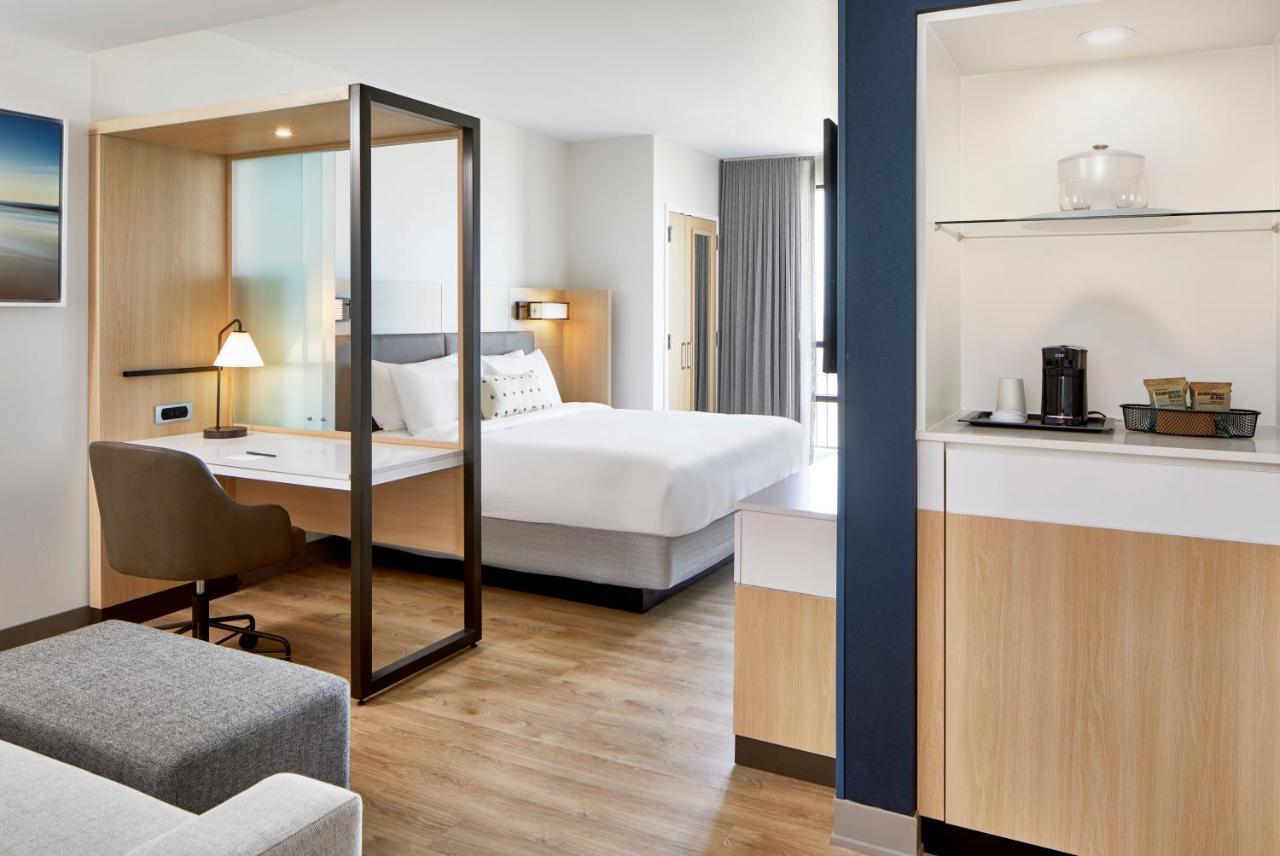 Springhill Suites By Marriott Jacksonville Beach Oceanfront ภายนอก รูปภาพ