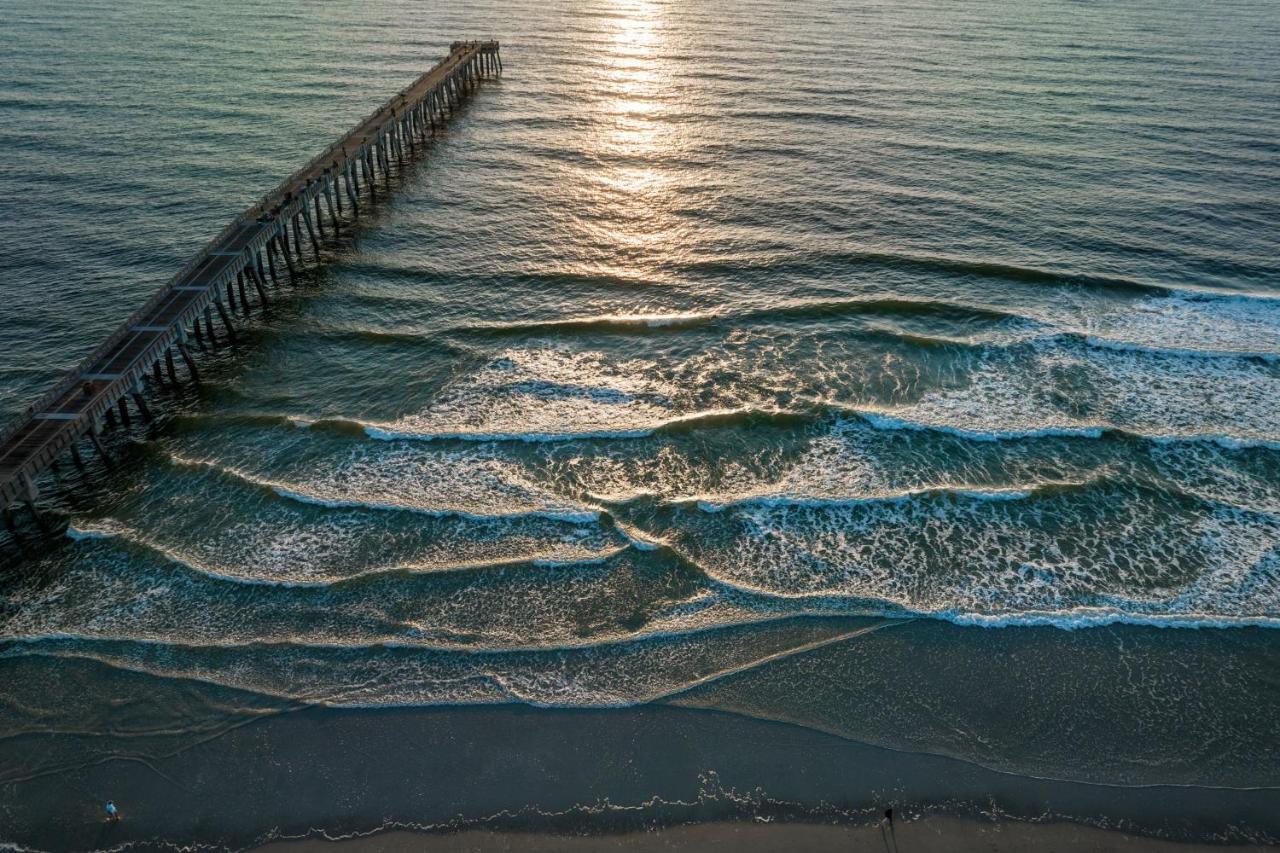 Springhill Suites By Marriott Jacksonville Beach Oceanfront ภายนอก รูปภาพ