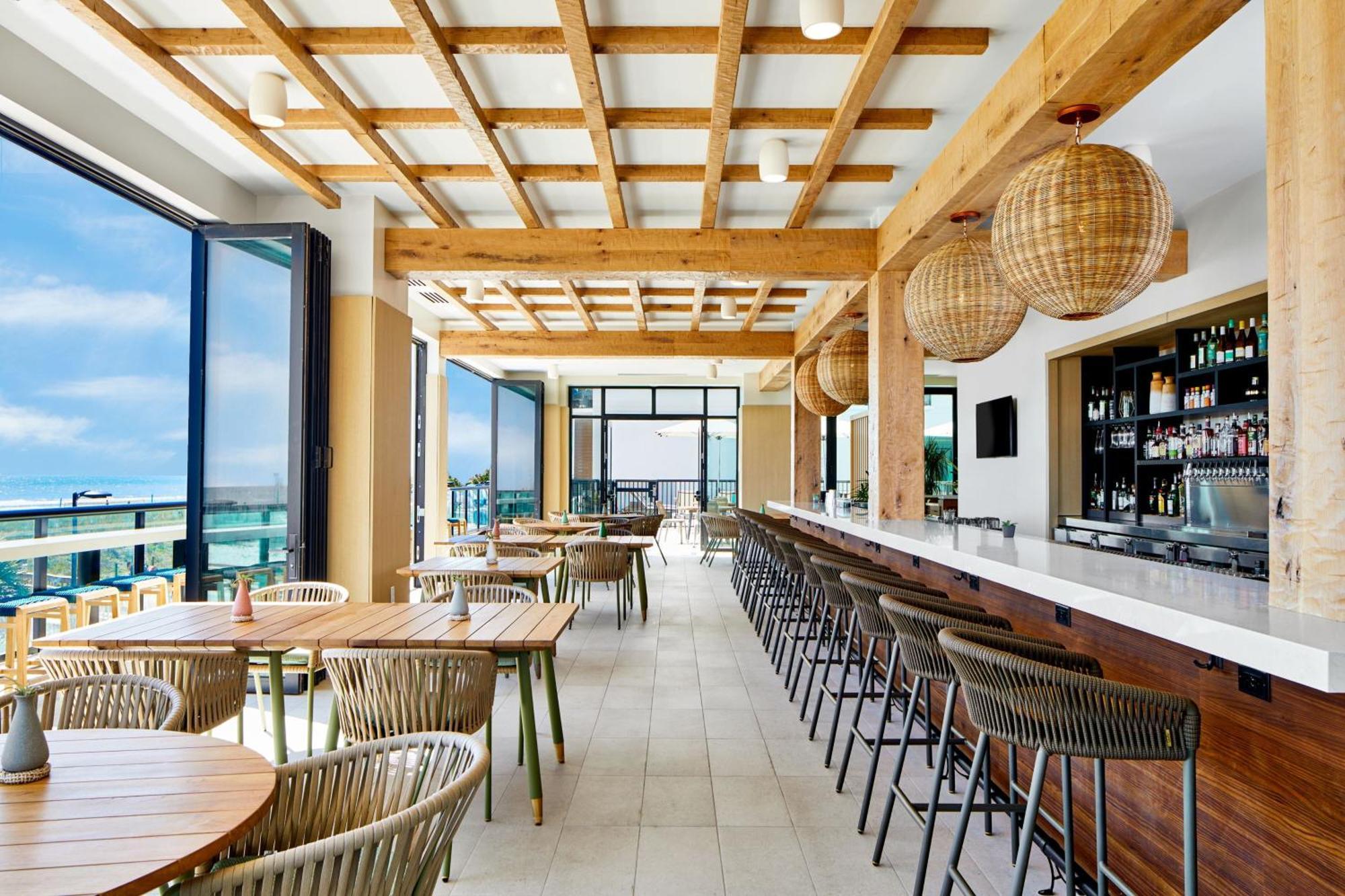 Springhill Suites By Marriott Jacksonville Beach Oceanfront ภายนอก รูปภาพ