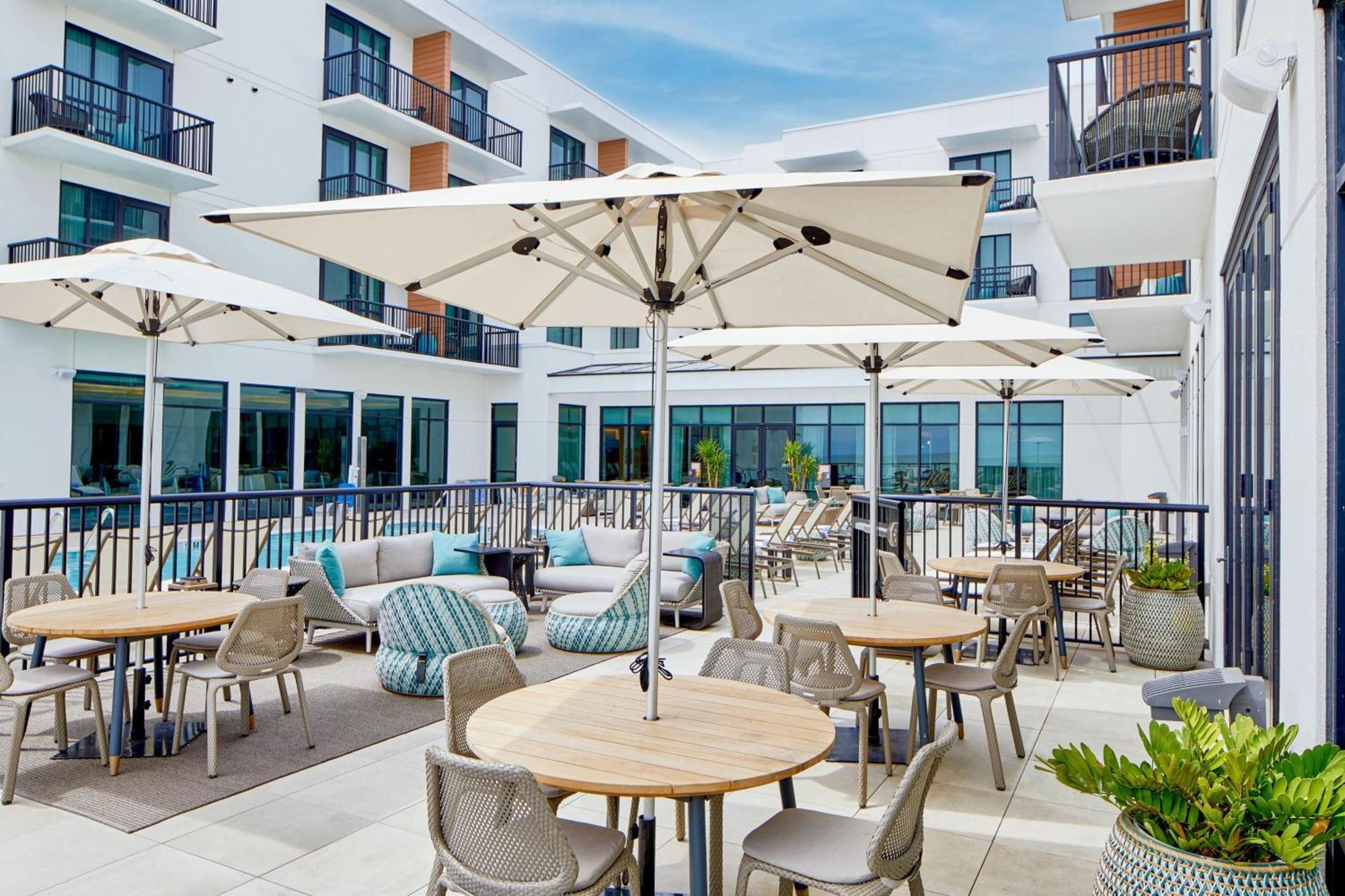 Springhill Suites By Marriott Jacksonville Beach Oceanfront ภายนอก รูปภาพ